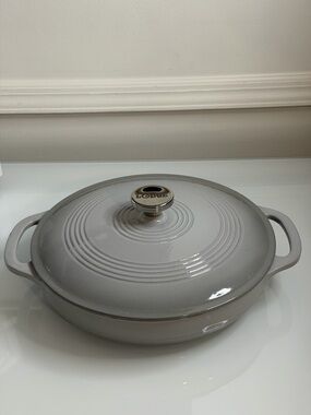 Gray Enameled Cast Iron Dutch Oven - Gray
